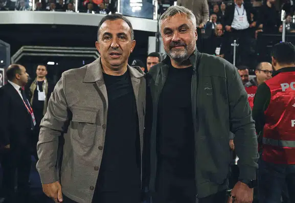 Karadeniz derbisinde Rize fırtınası: Trabzonspor soyunma odasına şokla gitti
