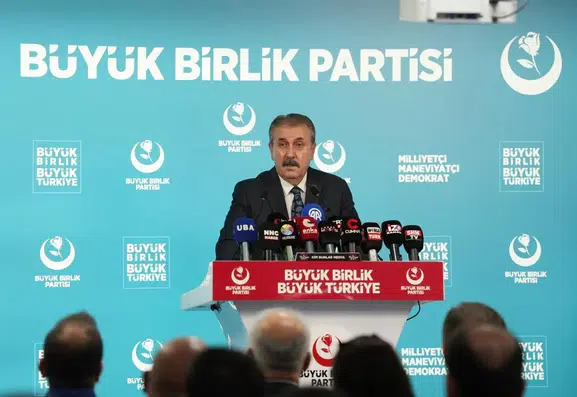 Destici'den sert çıkış: Vurgunculara göz yumanlar da en az onlar kadar sorumlu
