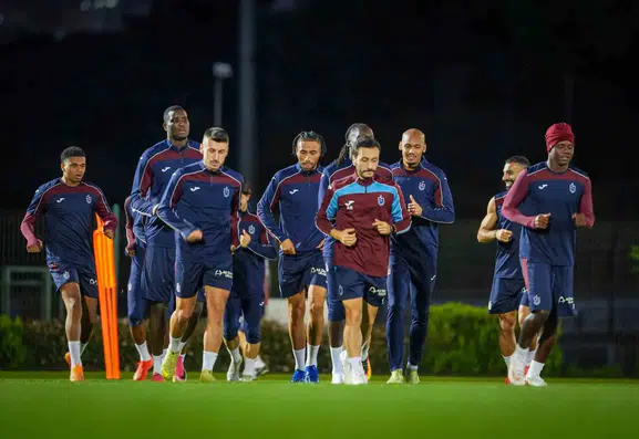Karadeniz derbisi öncesi Trabzonspor'da kritik geri sayım başladı