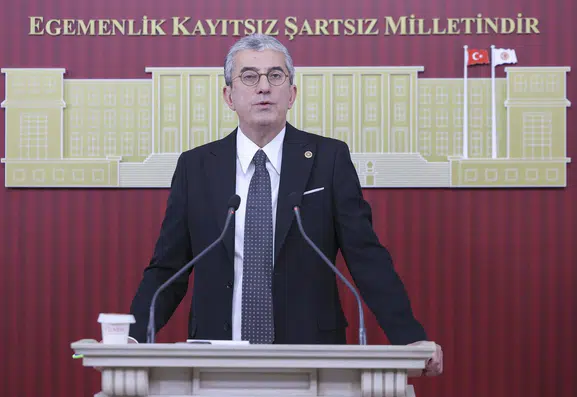 Ekonomi yönetiminde büyük kriz: Türkiye yatırım liginden düşürülme riskiyle karşı karşıya