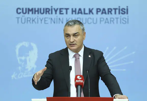 Kılıçdaroğlu’nun uyarısı kulak ardı edilmiş: Cemil Tugay krizi CHP’de hesaplaşmaya dönüştü