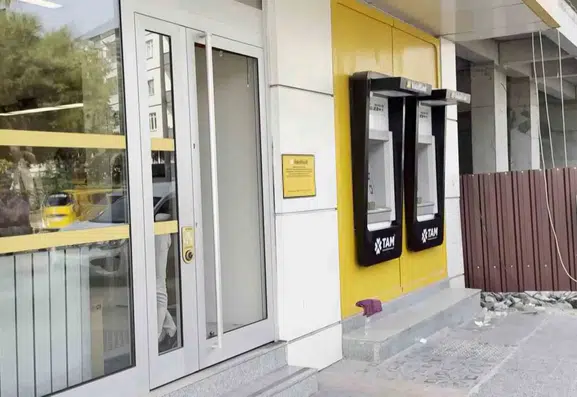 İskenderun'da banka şubesine gece yarısı baskını: Hedefine ulaşamadan kaçtı