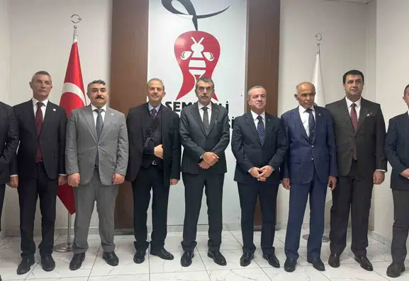 Bakan Tekin'den Hakkari Çıkarması: Eğitimde 20 Milyarlık Yatırım Hamlesi