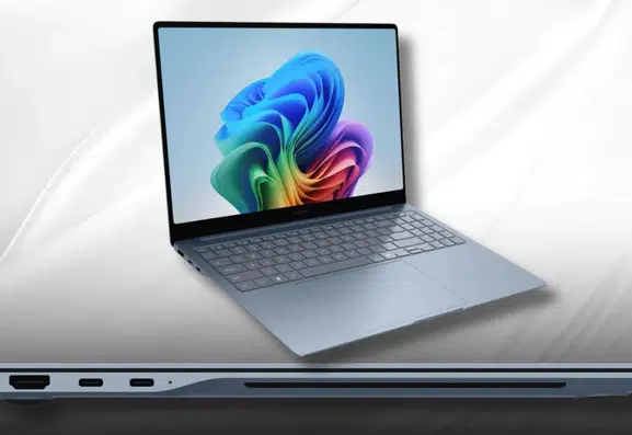 Samsung yeni nesil yapay zeka destekli bilgisayarını tanıttı