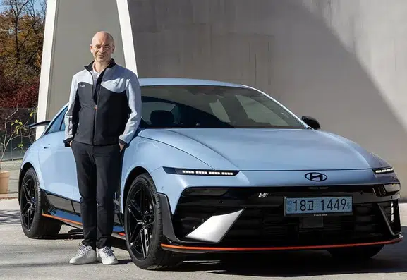 Elektrikli otomobilde batarya yarışı mı verimlilik mi?