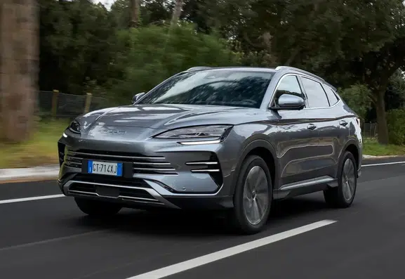 Volkswagen Çinli hibrit otomobillere ağır vergi istiyor