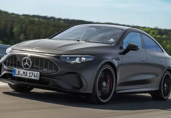 Mercedes elektrikli otomobil dünyasında vites yükseltti