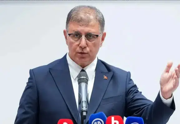 Cemil Tugay'dan AK Parti iddialarına net yanıt: Siyasi rotasını açıkladı