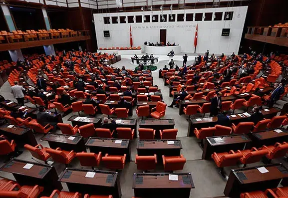 Tarihi gün: Terörsüz Türkiye için Meclis’te dev mutabakat