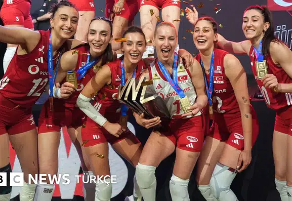 Kupa avcıları sahne alıyor: Filenin Sultanları unvanını korumak için parkeye iniyor