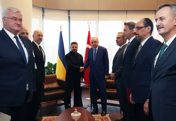 Ankara'dan Kiev'e kritik enerji desteği mesajı: Sahadaki ihtiyaçlar için devredeyiz