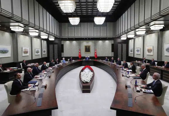 Beştepe'de Kritik Zirve: Devletin Zirvesi Önemli Gündemle Bir Araya Geldi