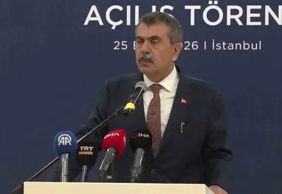 Bakan Tekin'den eğitimde 'devrim' vurgusu: 20 yıl önce hayal bile edilemiyordu