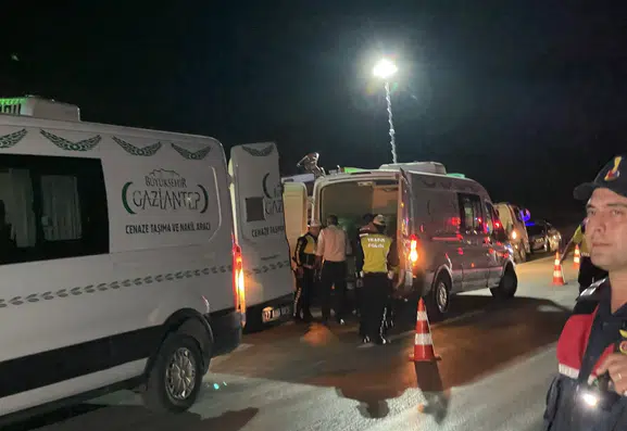 Gaziantep'te Yolları Kana Bulayan Kaza: 7 Can Kaybı ve 16 Yaralı