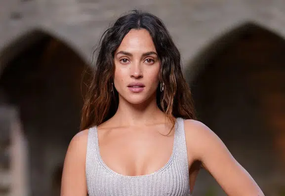 DC evreninde büyük gizem: Maxima maskesi Wonder Woman'ı mı saklıyor?
