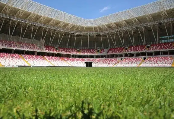 Sivasspor taraftarına kritik uyarı: Stadyum çevresinde park yeri krizi yaşanabilir