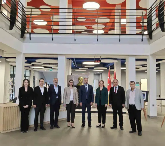 Bitlis'in eğitim vizyonunda yeni dönem: Akademik heyet kampüsü inceledi