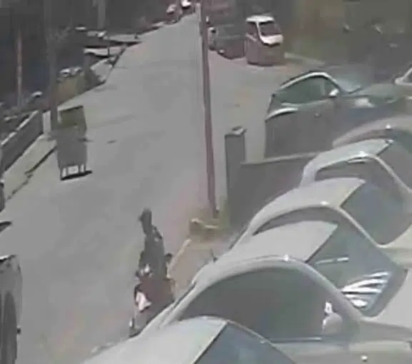 Bitlis'te kontrolden çıkan çöp konteyneri trafiği birbirine kattı