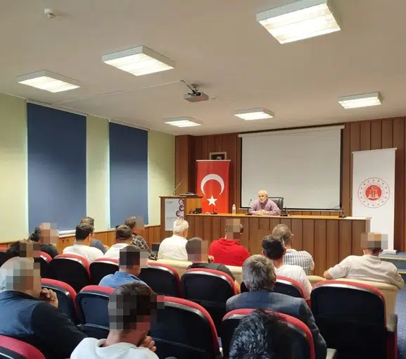Boyabat’ta hükümlülere merhamet ve toplumsal huzur eğitimi verildi