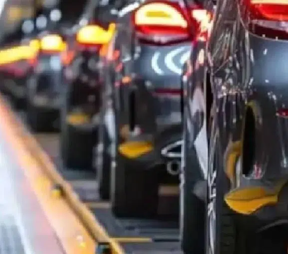 Dacia'dan bütçe dostu devrim: 1 milyon TL altı elektrikli New Spring geliyor