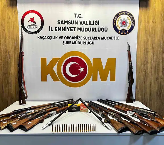 Samsun Atakumda silah deposuna polis baskını