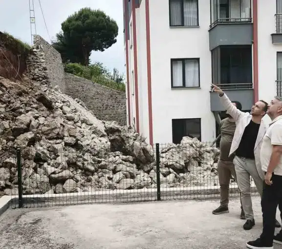 Trabzon'daki duvar çökmesi sonrası acil inceleme çağrısı
