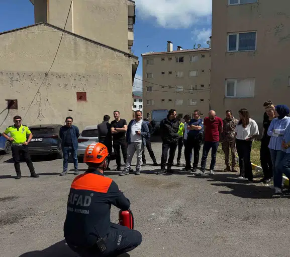 Ardahan’da polise afetlere karşı hayatta kalma eğitimi