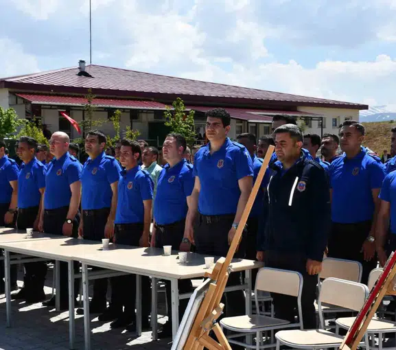Ahlat Ceza İnfaz Kurumu çalışanları meslek günlerini kutladı