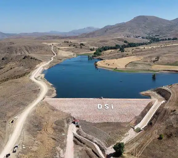 Bayburt’ta çiftçinin su hasreti bitiyor