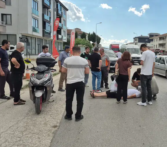 Düzce'de motosiklet kazası bir kişiyi hastanelik etti