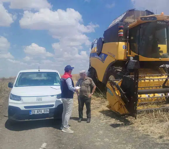 Muratlı'da hasat mesaisi Biçerdöverlere sıkı denetim geldi