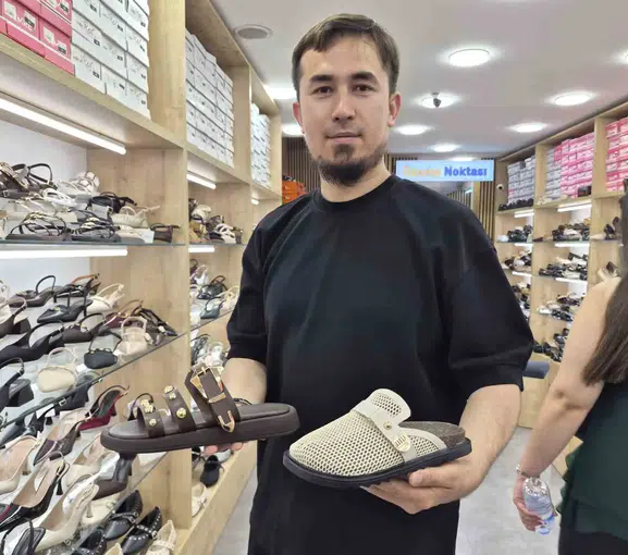 Eskişehirli esnaftan yazlık ayakkabı alışverişi tüyoları