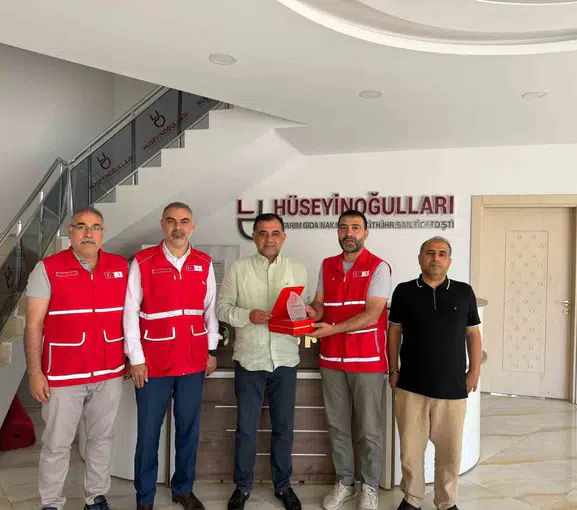 Mardinli iş insanına Kızılay’dan anlamlı ödül