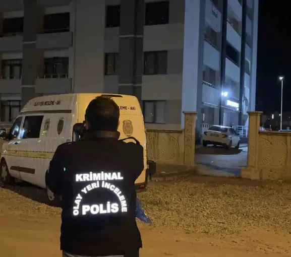 Kayseri'de sokak ortasında bıçaklı kavga 1 ölü