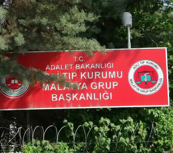 Malatya’da tarla yolunda traktör kazası 86 yaşındaki sürücü hayatını kaybetti