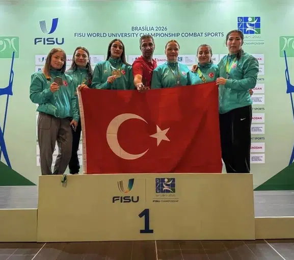 Bartınlı Bükrenaz Sert zirveye yerleşti