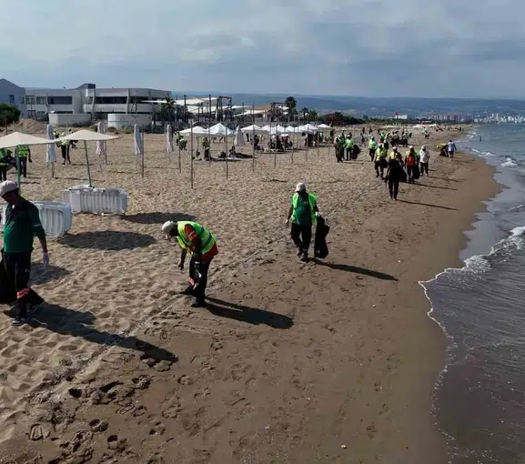 Mersin sahillerinde temizlik seferberliği