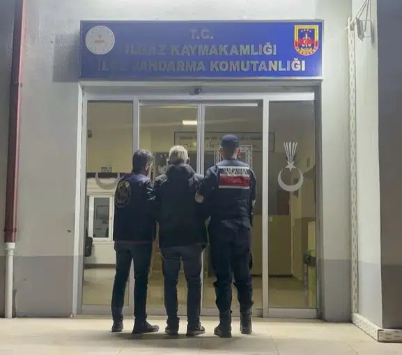Çankırı'da jandarma baskınıyla iki firari yakalandı