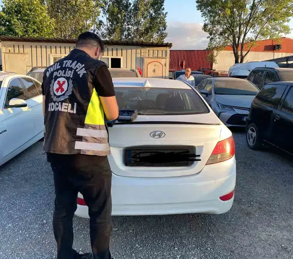 Kocaeli’de korsan taksi kullananlara ağır fatura