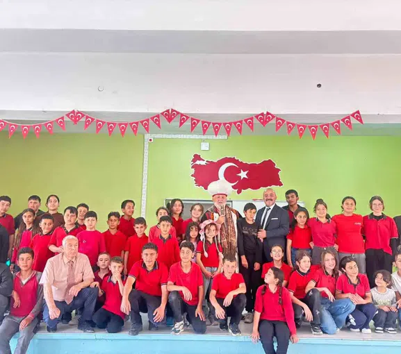 Yozgatlı öğrenciler Nasreddin Hoca ile fıkralarda buluştu