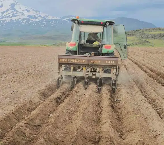 Adilcevaz toprağı fasulye ile buluştu
