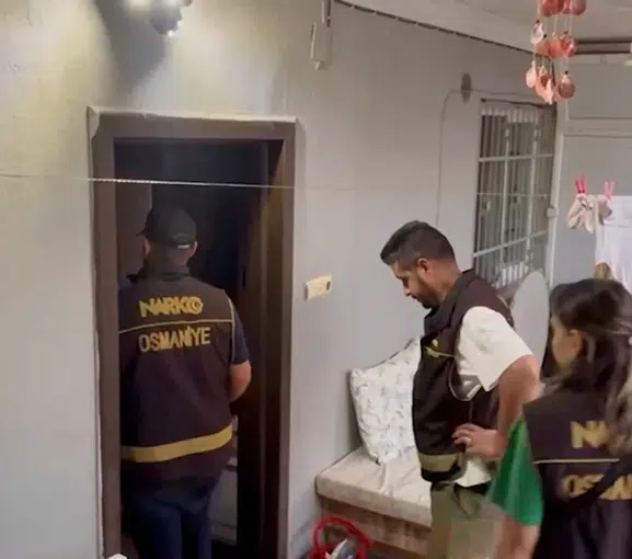 Osmaniye polisi zehir tacirlerine geçit vermedi
