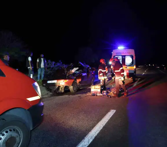Nevşehir yolunda feci kaza Tırın dorsesine çarpan sürücü hayatını kaybetti