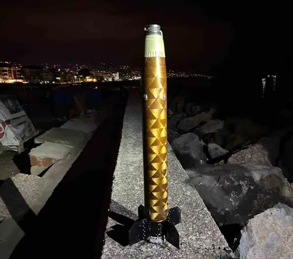 Trabzon sahilinde Rus yapımı roket parçası bulundu