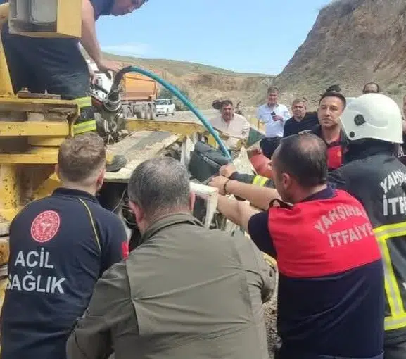 Kırıkkale'de iş kazası 15 metreden düşen kepçenin operatörü ağır yaralandı