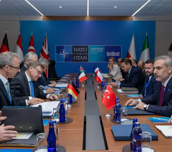 Hakan Fidan NATO masasında kritik güvenlik gündemini görüştü
