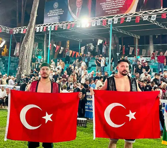 Niğdeli güreşçi Yasin Genç dünya ikincisi oldu