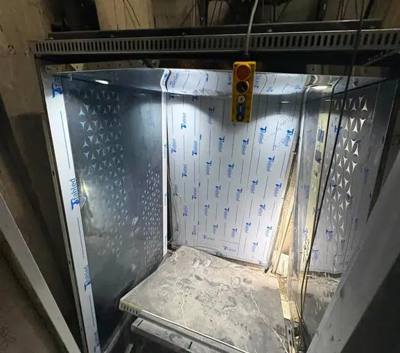 Bingöl’de asansör montajı sırasında feci kaza