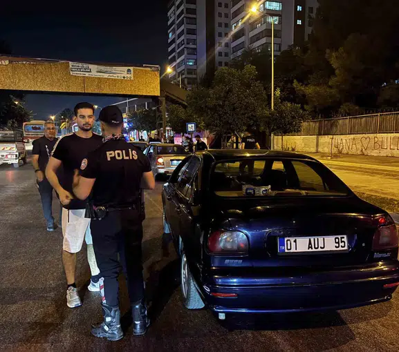 Adana sokaklarında geniş çaplı huzur operasyonu