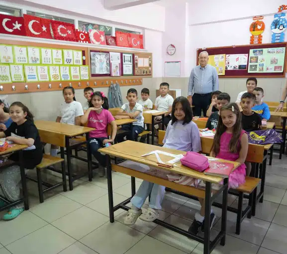 Niğde’de çocuklar yaz tatilini tablet başında değil kurslarda geçiriyor